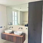 Otentik Noblesse Royal View *