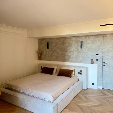 Otentik Noblesse Royal View Appartamento