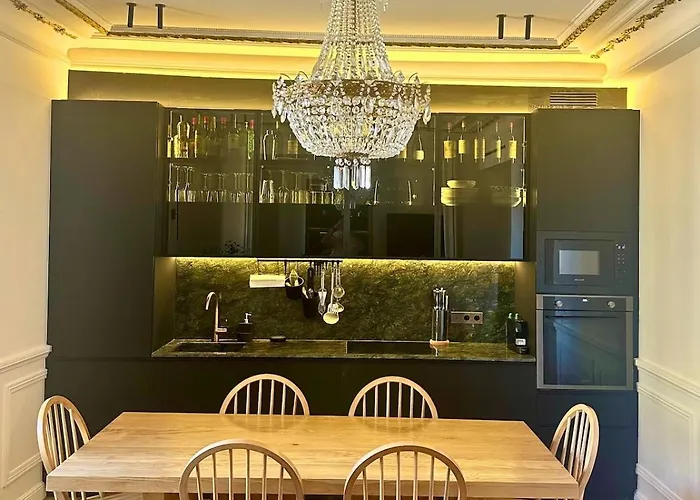 Otentik Noblesse Royal View *