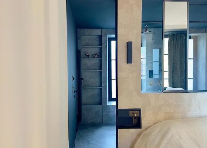 Otentik Noblesse Royal View *