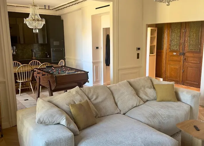 Апартаменты Otentik Noblesse Royal View Мец